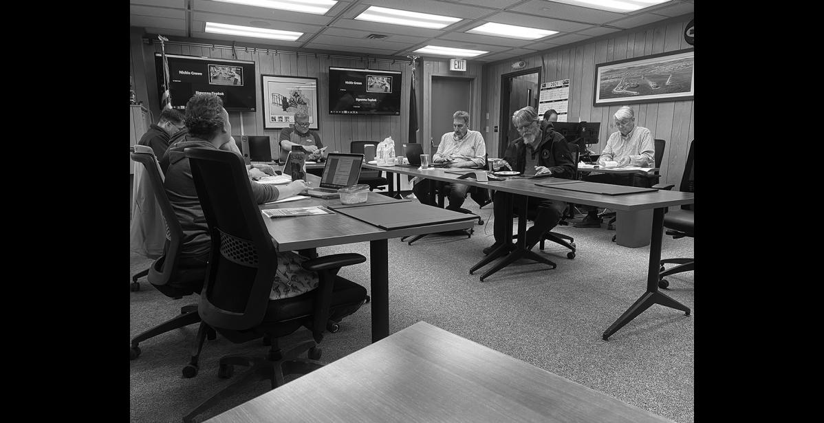 Photo by Diana Haecker NOME COMMON COUNCIL— The Council passed the emergency authorization into second reading.